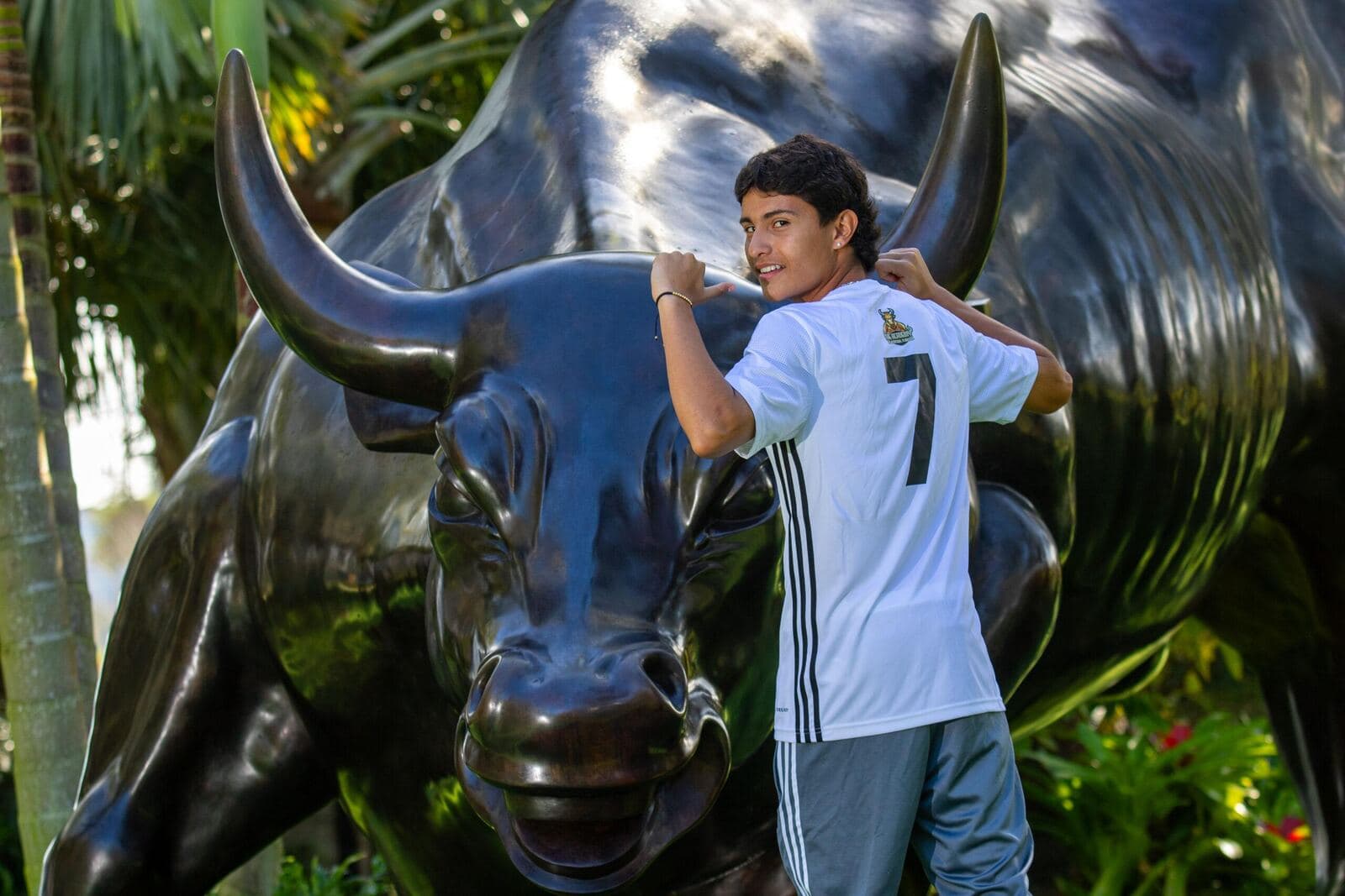 Touro dourado, símbolo dos Golden Bulls em Orlando